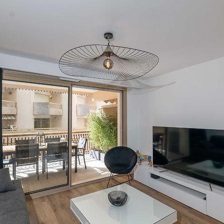 Somptueux Appartement 20M Plages Avec Vue Mer 昂蒂布 外观 照片